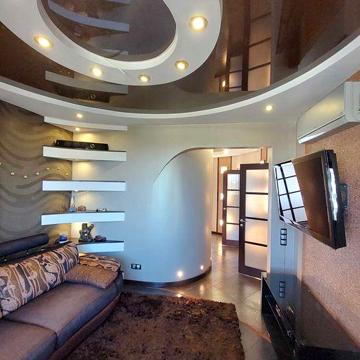3 кімнатна з меблями,технікою. 84 м2. Центрально м.р.