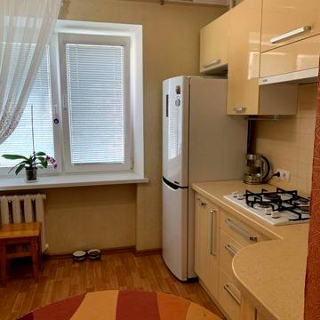 Срочно! Продаю от хозяина 2к/к пр.Корабелов, чешка