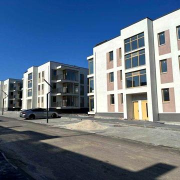 Продам однокімнатну квартиру в клубному будинку