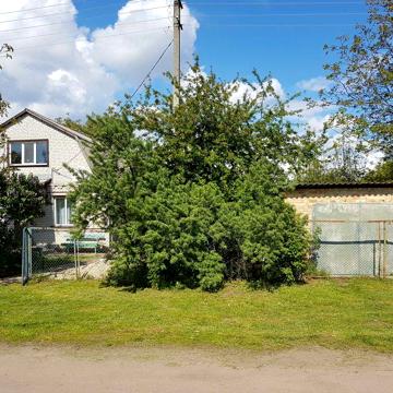 Продаю будинок і земельну ділянку в селі Гребені Обухівського району