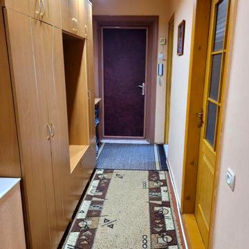 Пятикімнатна квартира