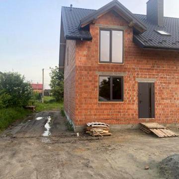 Продаж котеджу 130