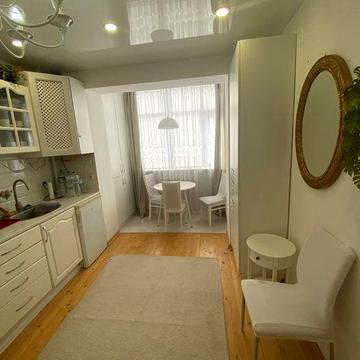 Коротко строкова оренда біля парку Шевченка