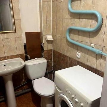 Довгострокова оренда 1к Квартира Юності проспект