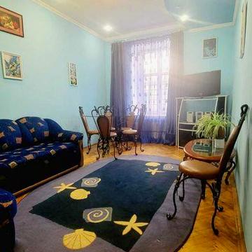 4 кімнатна квартира вул.Пл.Старий Ринок ЦЕНТР+ Парковка