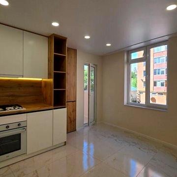 Продаж 3к Квартира Тролейбусна вулиця