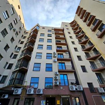 Здана 3к квартира, центр міста, Василіянок, парк