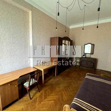 Продаж 2К квартири Болбочана 4 Сталінка Печерськ Лесі Українки