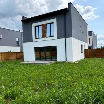 Продаж будинку 170 м2 у котеджному містечку