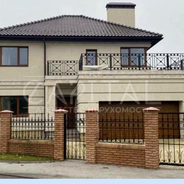 Карєрна вул., 25а