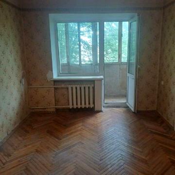 Машинобудівна вул., 36