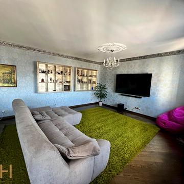 Срібнокільська вул., 22