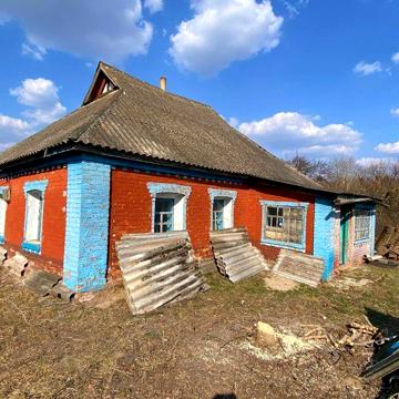 Будинок Під Лубнами біля Річки