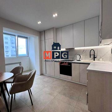 Продаж 1к Квартира Домобудівельна вулиця