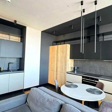 Квартира на Французькому бульварі  поряд з морем