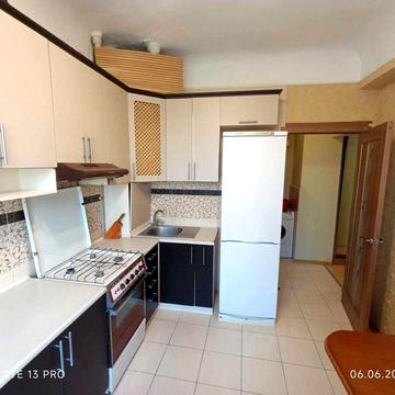 Впервые! Продам 2-х комнатную квартиру (сталинка) Харьков