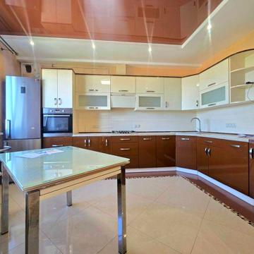продаж квартири у новобудові Винники, вул. Сахарова