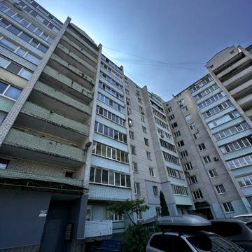 Продаж просторої квартири 64 м на Харківській 44 без %