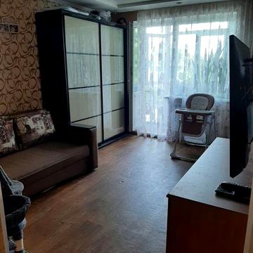 Продам 2 х кімнатну квартиру