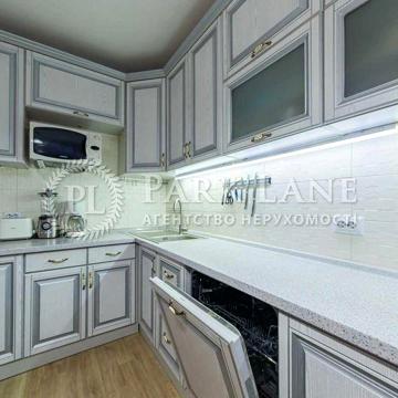 Продам 3 кім 90м Максимовича 7в Васильківська