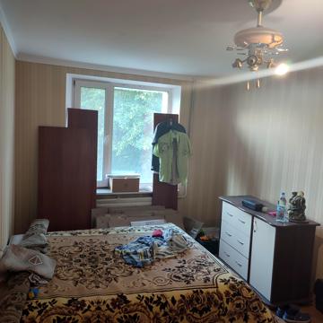 Братиславська вул., 2