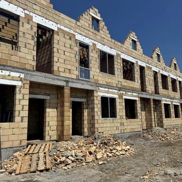 Таунхауси з газом біля озера Бучанського парку. Безготівковий-так!