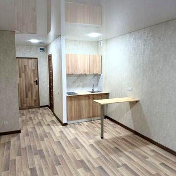 Квартира-студия с новым ремонтом.