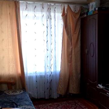 Продам 1 к. гостинку возле метро Центральный рынок в хорошем состоянии