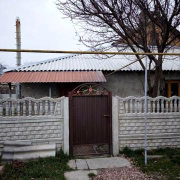 Продається 1/4 частина будинку