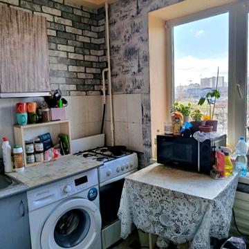 Богатирська вул., 8