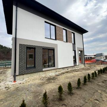 Продаж будинків в Підрясне