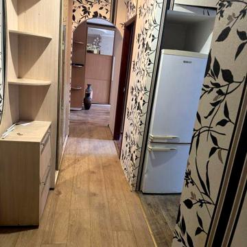 Продам Квартиру трикімнатну центр Фастів