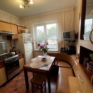 Продаж 3к Квартира Перемоги вулиця