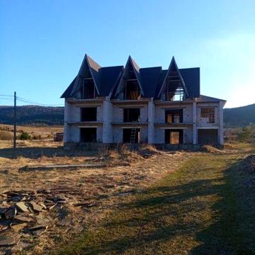 Продається база відпочинку, будівництво не завершено, село Розлуч