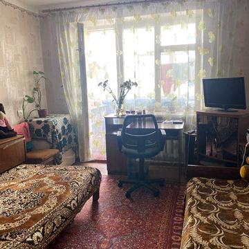 Квартира в цегляному будинку в гарному місці