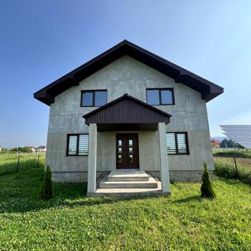Будинок продаеться с. Клячаново до Мукачева 2.8 км