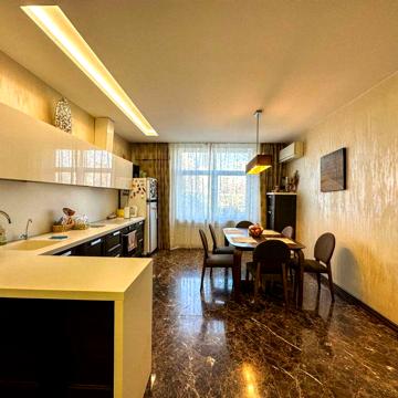 Продажа 3к квартиры 100м2 в ЖК Времена Года, Кудряшова, Шаповала ЖК Пори року