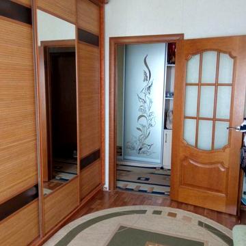 Продам 2 кімнатну квартиру центр Василькова