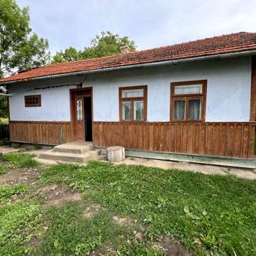 Розстрочка  \Продаж/будинок  +45 сот землі10 км до центру Коломиї