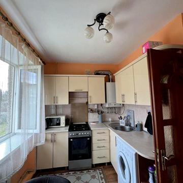 Продам Квартиру однокімнатна 39 м.кв.
