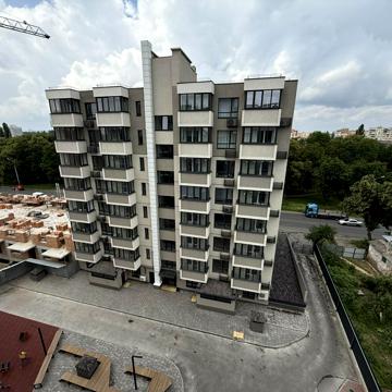 Сінна вул., 21