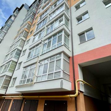 Національної Гвардії вул., 14в