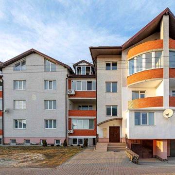 Продаж 3 кім. кв. з ремонтом ,108 м2 ,м.Пустомити.Новобуд _Без комісії