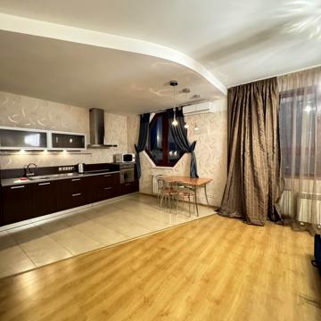 Шота Руставелі вул., 44