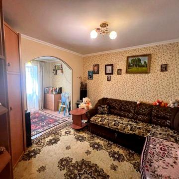 Продаж 1- кім Металістів