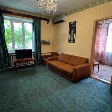 Квартира с ремонтом и мебелью недалеко от центра