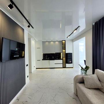 Продається 1-кімнатна квартира з кухнею-студією в центрі Івано-Франків ЖК Містечко Центральне