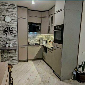 Продам 2к квартиру,улица Авиационная возле парка Горького (84324)