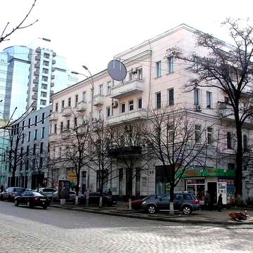 Оренда 2-кімнатної квартири по вул. Б.Хмельницького
