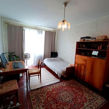 Продаж 1 к квартири на Новомістенській
